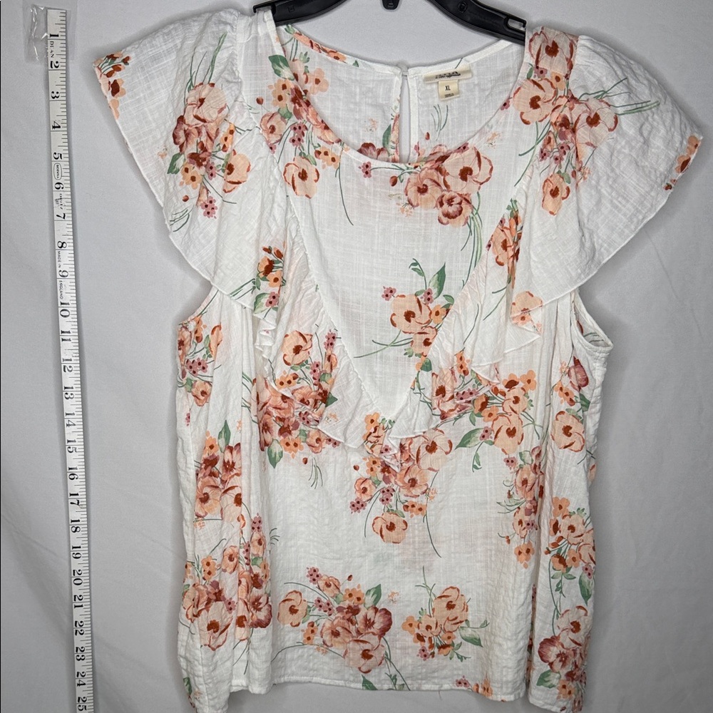 a.n.a White Floral Blouse with Peach Accents